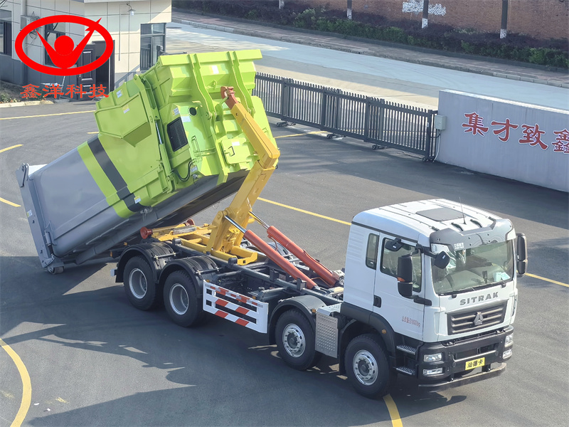 31噸重汽汕德卡前四后八勾臂垃圾車(chē)