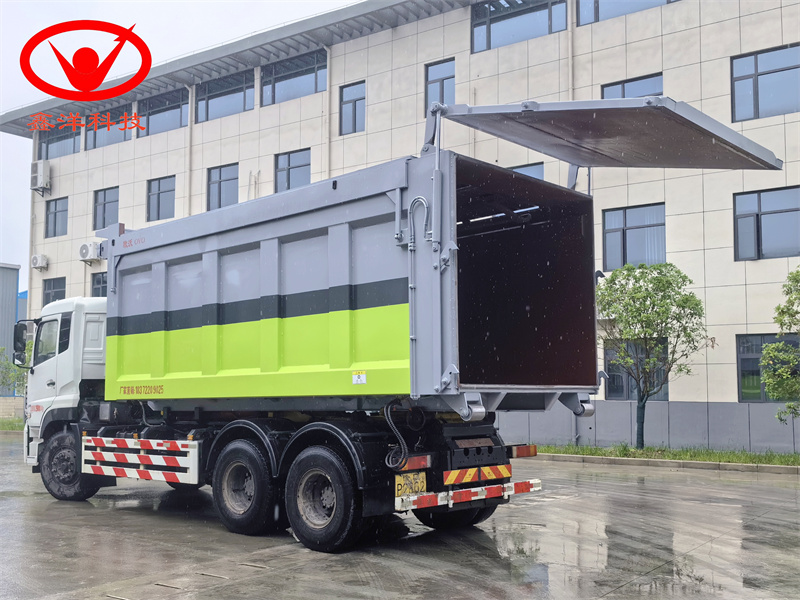25噸東風(fēng)天龍勾臂垃圾車